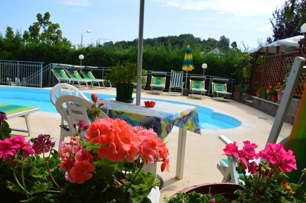 Hotel Garden Ristorante Salsomaggiore Terme Exterior photo